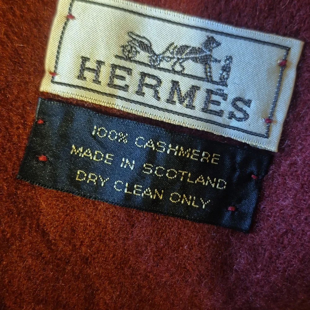 Hermes material 100%
